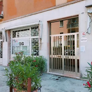 Civico40 Luminoso Con Balconi E Garage Privato Appartamento