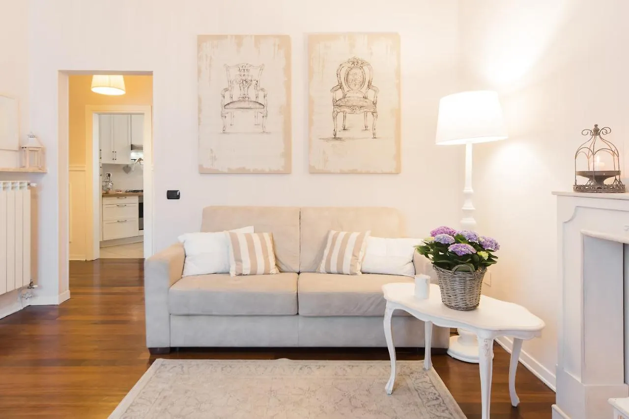 La Mansarda Segreta Mood Apartment 베로나