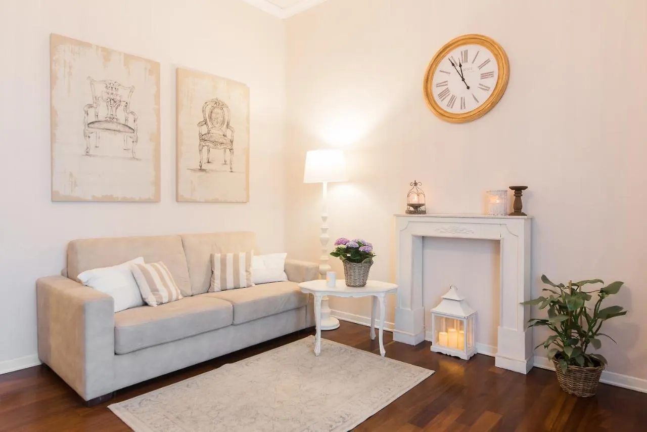 La Mansarda Segreta Mood Apartment 베로나
